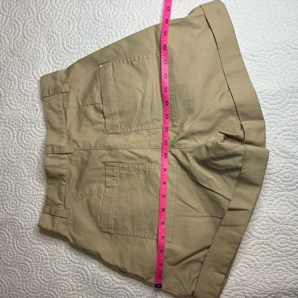 H&M Tan Safari Bermuda Shorts with Versatile Design Medium - Picture 3 of 9